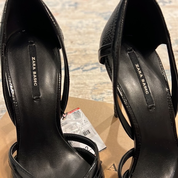 Black ZARA BASIC COLLECTION Heels - Picture 11 of 12